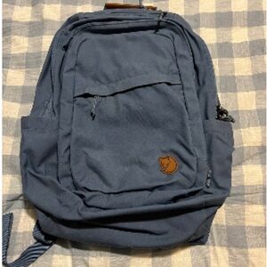 Fjallraven 28L backpack NWOT